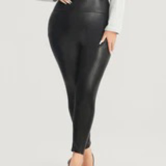 NWT faux snakeskin leather leggings Bloomchic - Picture 1 of 4